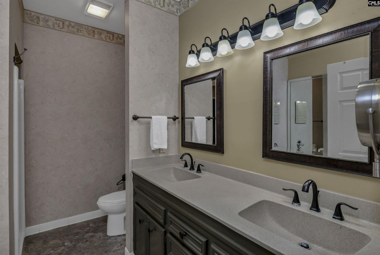 5 Summit Place  Photo 23