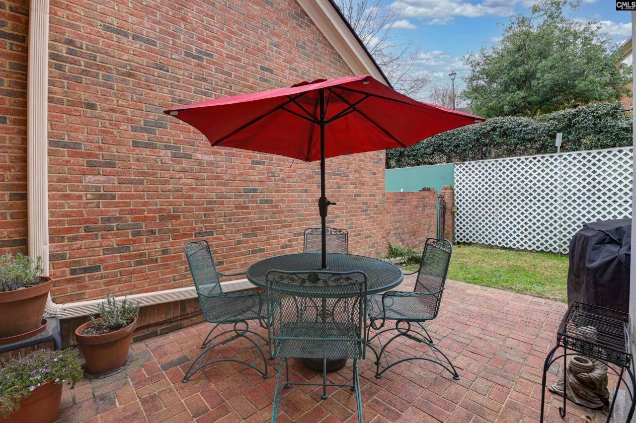 5 Summit Place  Photo 29