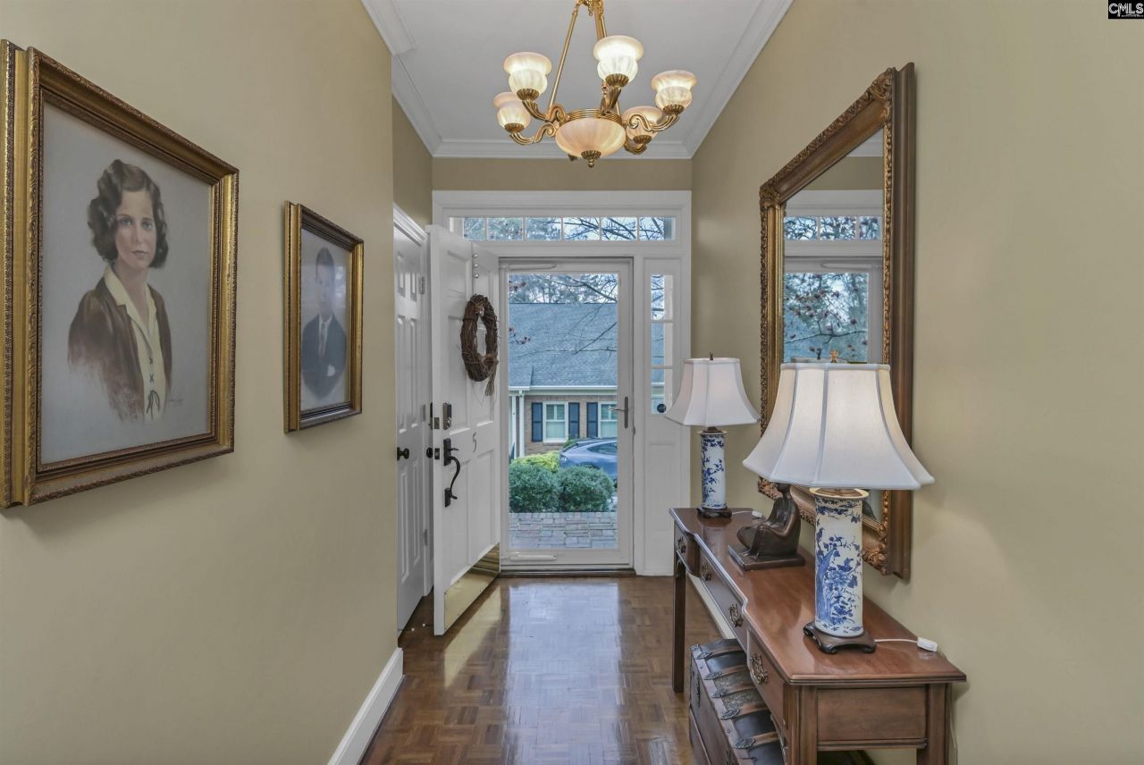 5 Summit Place  Photo 4