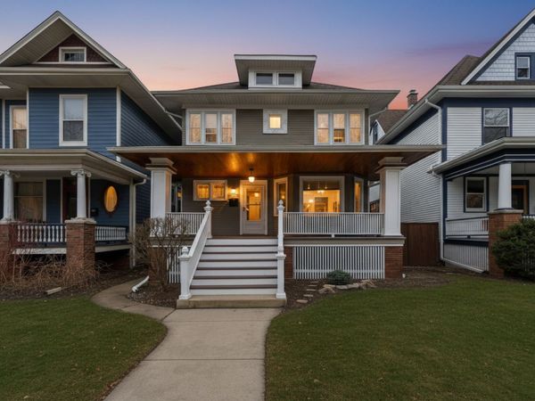 2537 N Bernard Street, Chicago, IL 60647