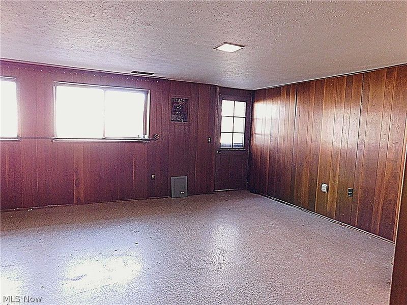 24732 Mitchell Drive, North Olmsted, OH 44070 Photo 19