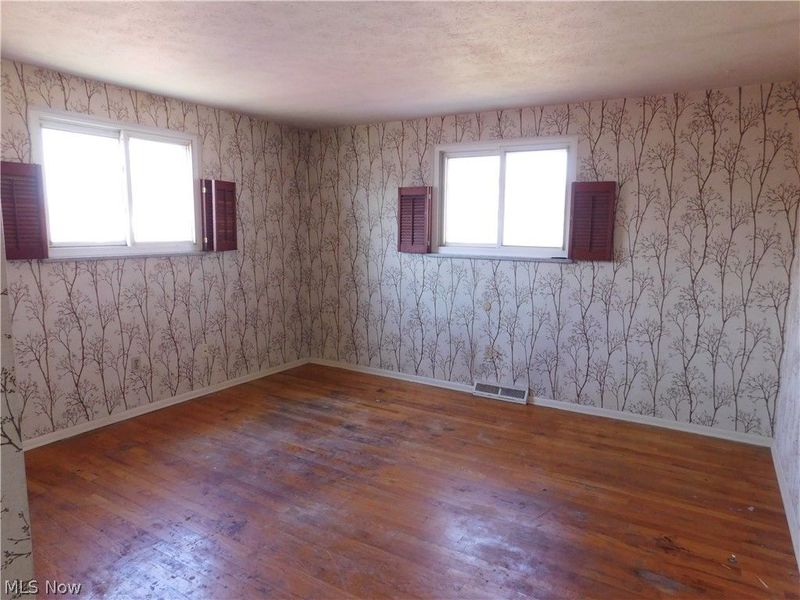 24732 Mitchell Drive, North Olmsted, OH 44070 Photo 32