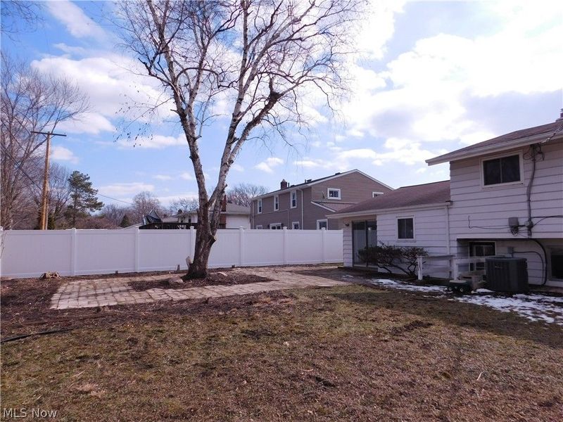 24732 Mitchell Drive, North Olmsted, OH 44070 Photo 48