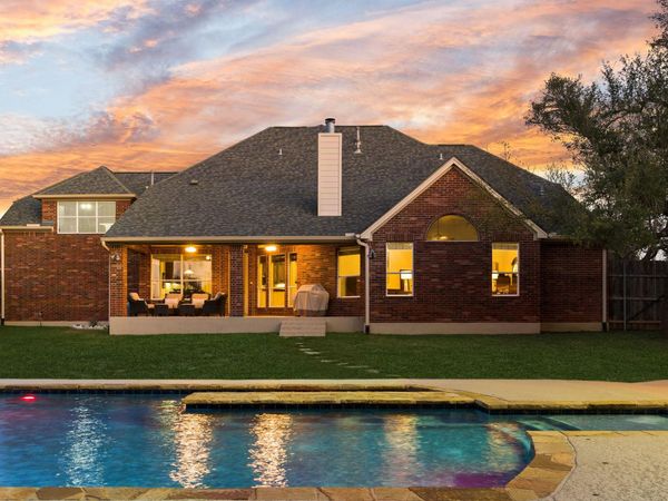 583 W Overlook Mountain RD, Buda, TX 78610