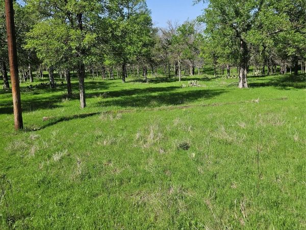 1988 CR 116 RD, Rogers, TX 76569