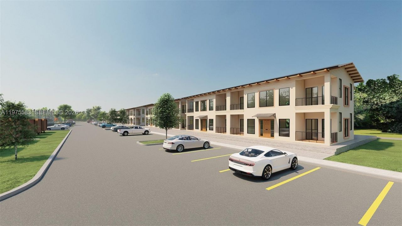 615 W Cowboy Way , La Belle, FL 33935 Photo