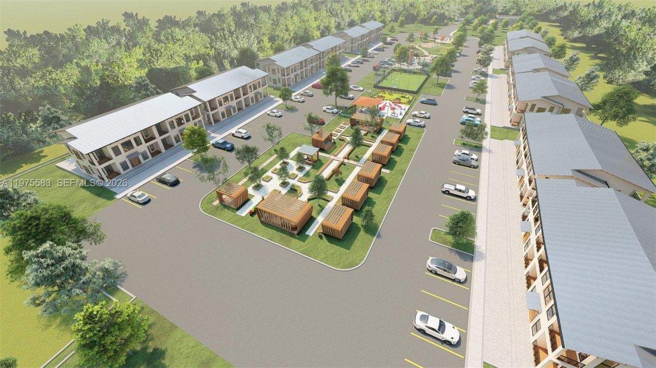 615 W Cowboy Way , La Belle, FL 33935 Photo