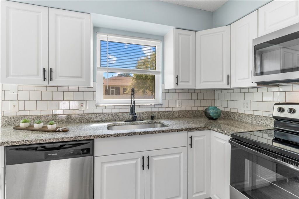 766 Tuxedo Terrace, Sebastian, FL 32958 Photo