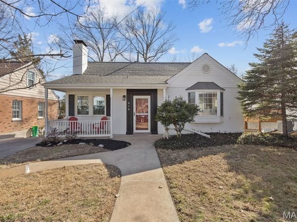 918 Nancy Carol Lane, Glendale, MO 63122