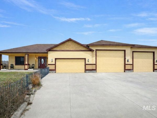 25792 River Road, Grand View, ID 83624