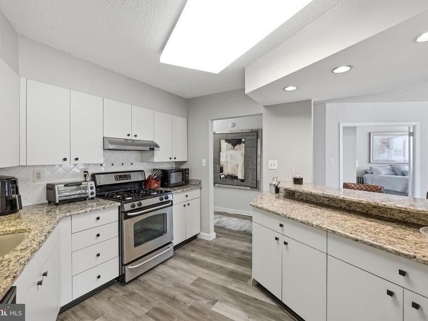 5225 Pooks Hill Road , Unit 1401N, Bethesda, MD 20814 Main Photo