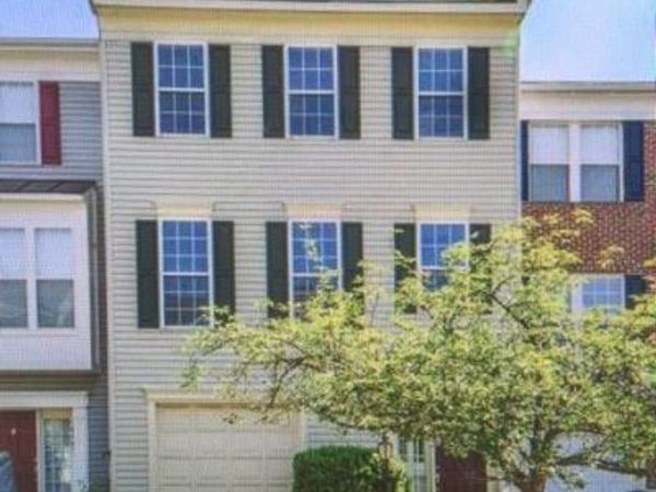 46803 KESWICK SQUARE, STERLING, VA 20165