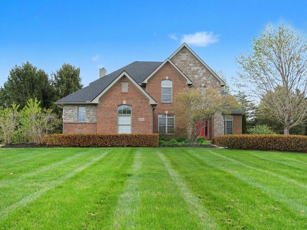 6345 Brookview Drive, Saline, MI 48176