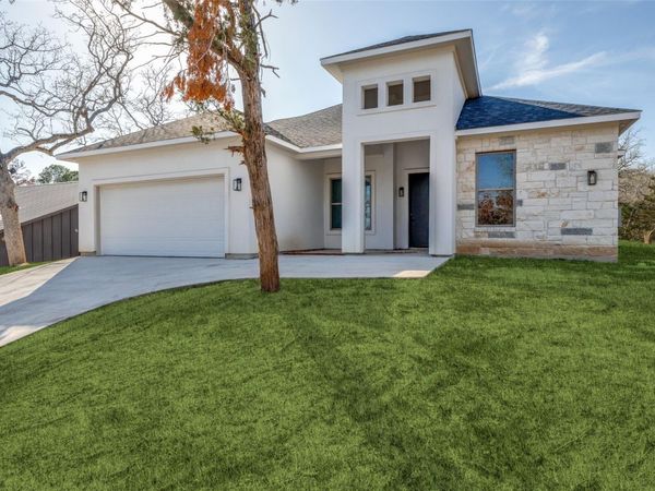 120 N Pohakea DR , Bastrop, TX 78602