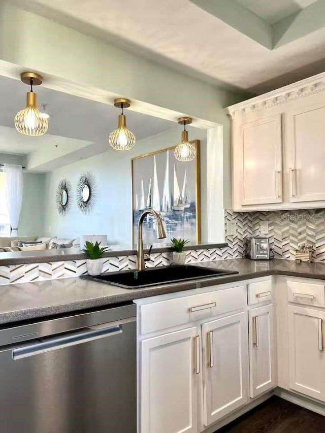 547 Bahia Beach Boulevard, Ruskin, FL 33570 Photo