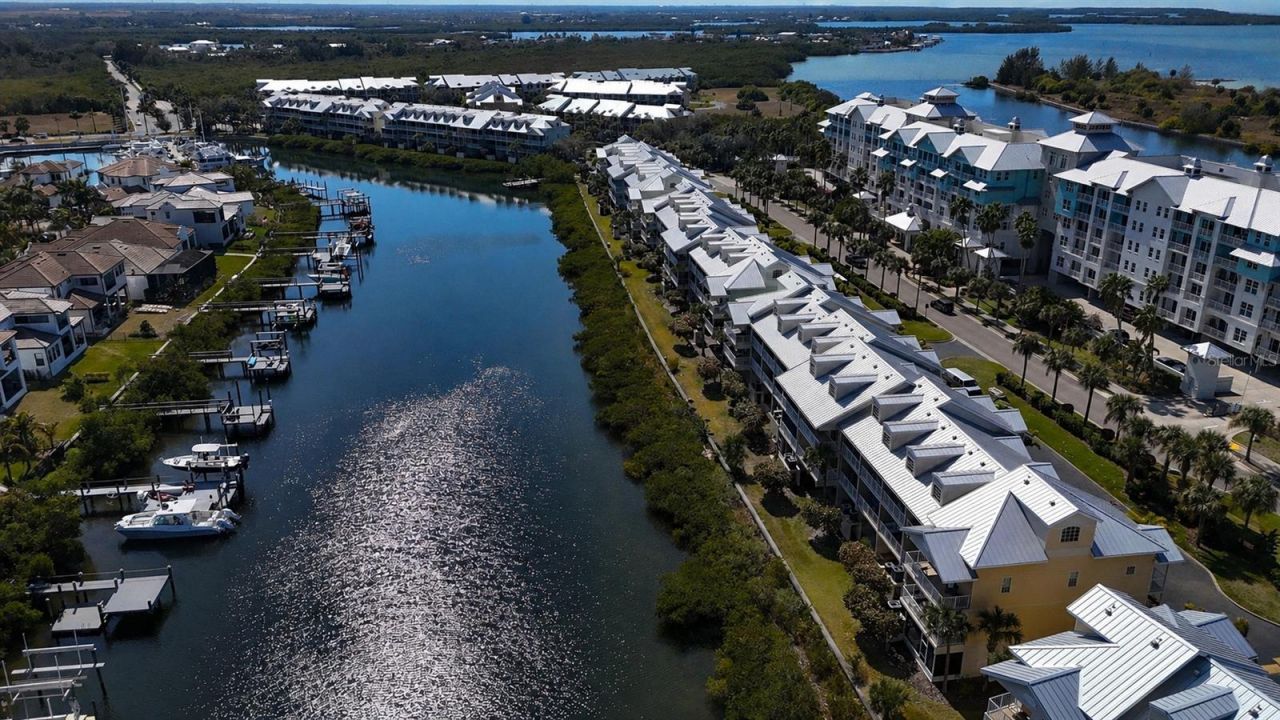 547 Bahia Beach Boulevard, Ruskin, FL 33570 Photo