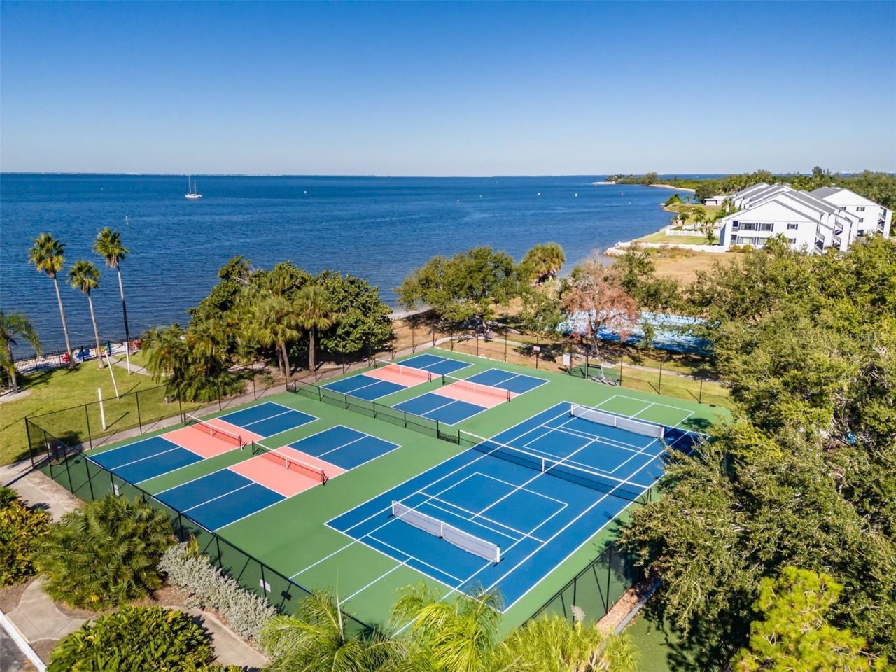 547 Bahia Beach Boulevard, Ruskin, FL 33570 Photo