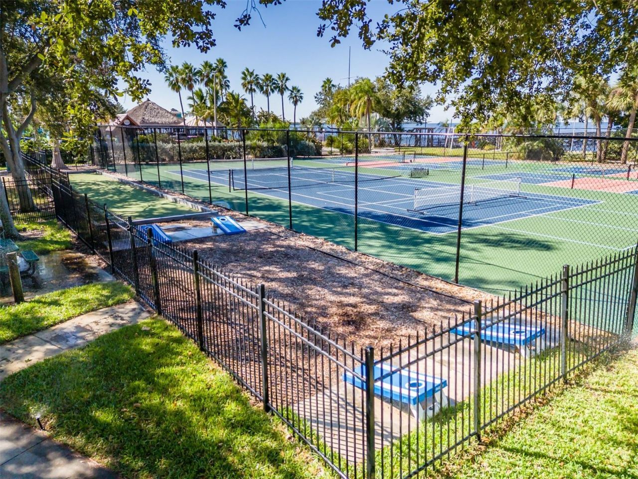 547 Bahia Beach Boulevard, Ruskin, FL 33570 Photo
