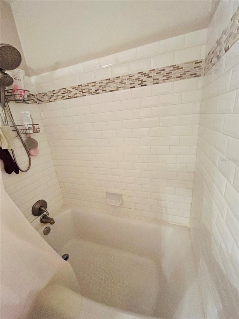 10265 Gandy Boulevard N, Unit 1603, Saint Petersburg, FL 33702 Photo