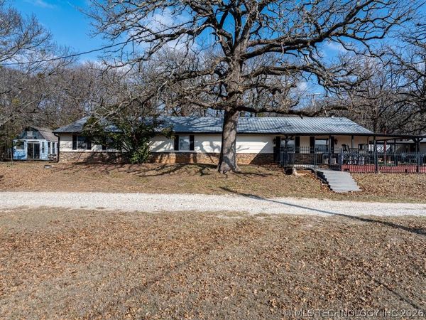 7386 Sooner Road , Kingston, OK 73439