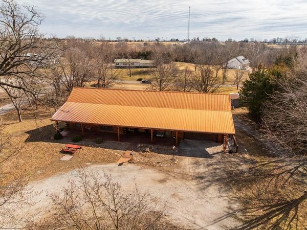 220 North Elm Street, Stanberry, MO 64489