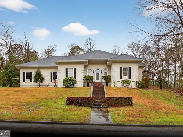 623 Walton Way, Macon, GA 31204