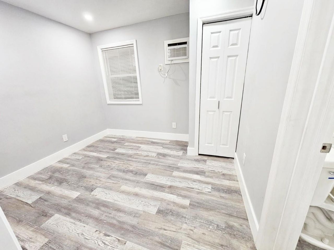 2724 NW 6th Court, Fort Lauderdale, FL 33311 Photo