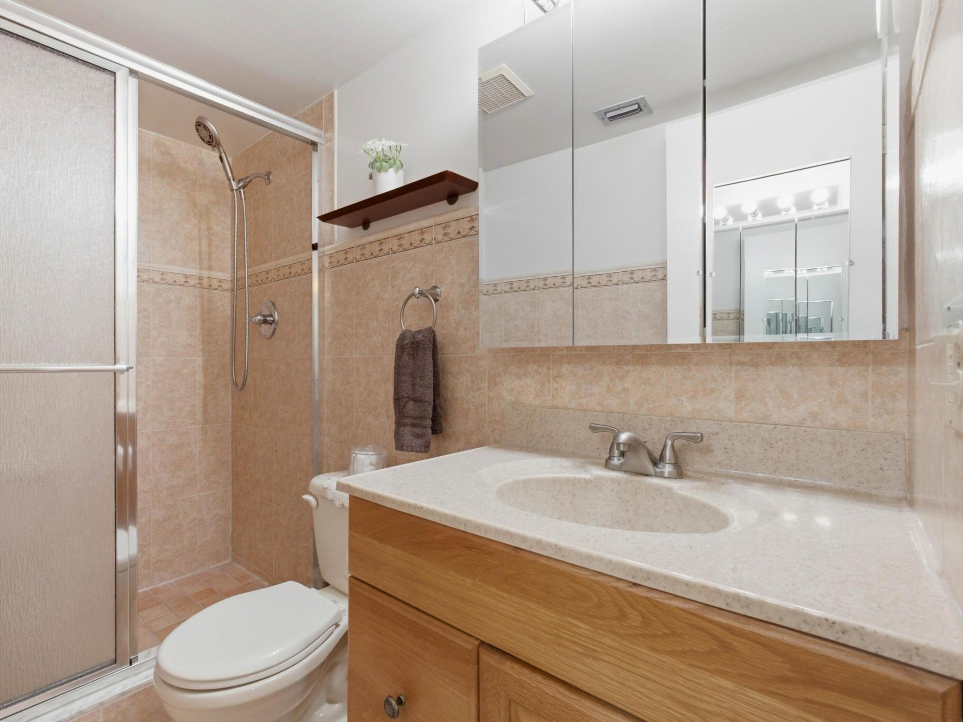 331 Knotty Pine Circle, Unit D-2, Greenacres, FL 33463 Photo