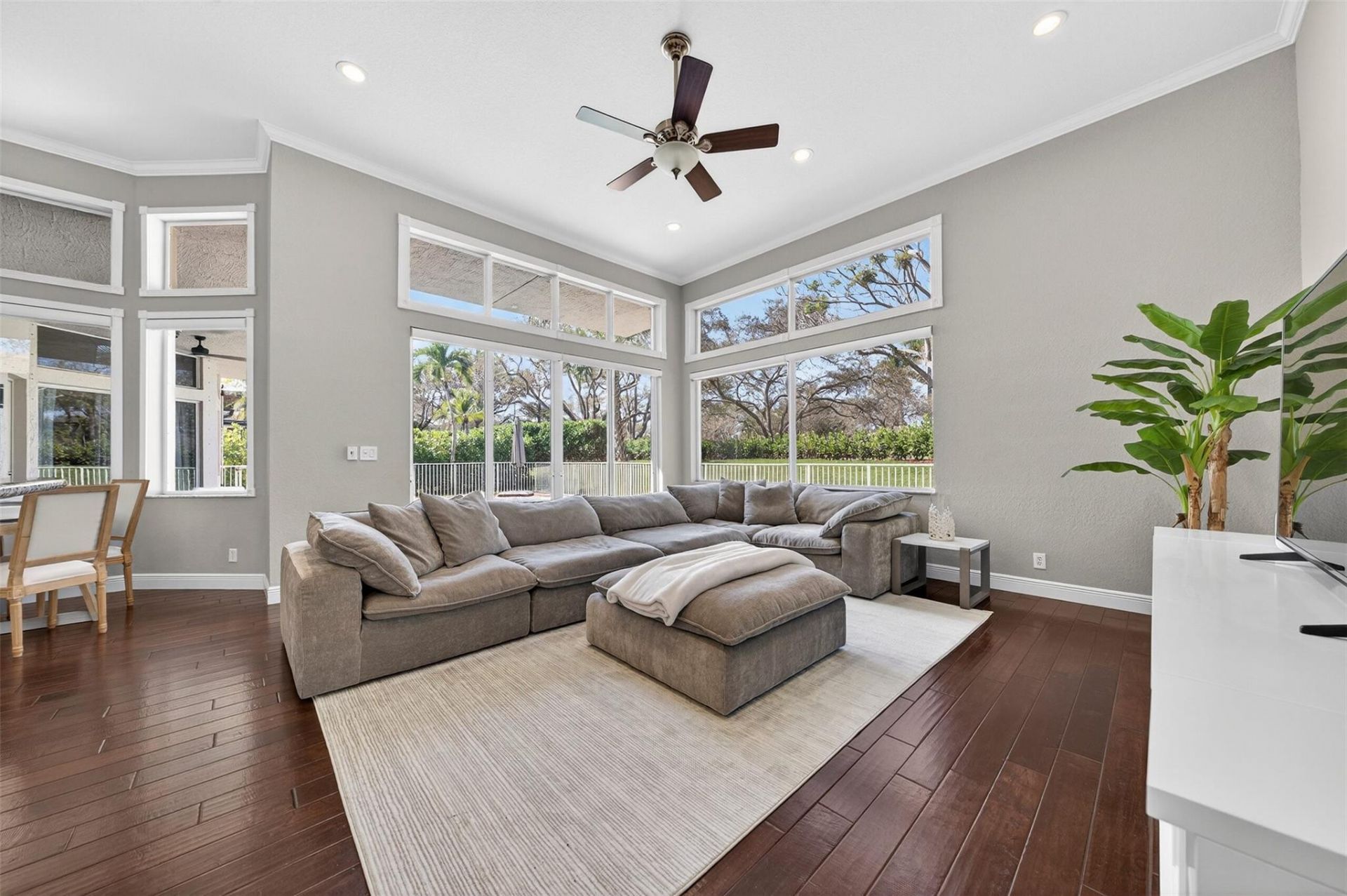 6897 NW 107th Terrace, Parkland, FL 33076 Photo