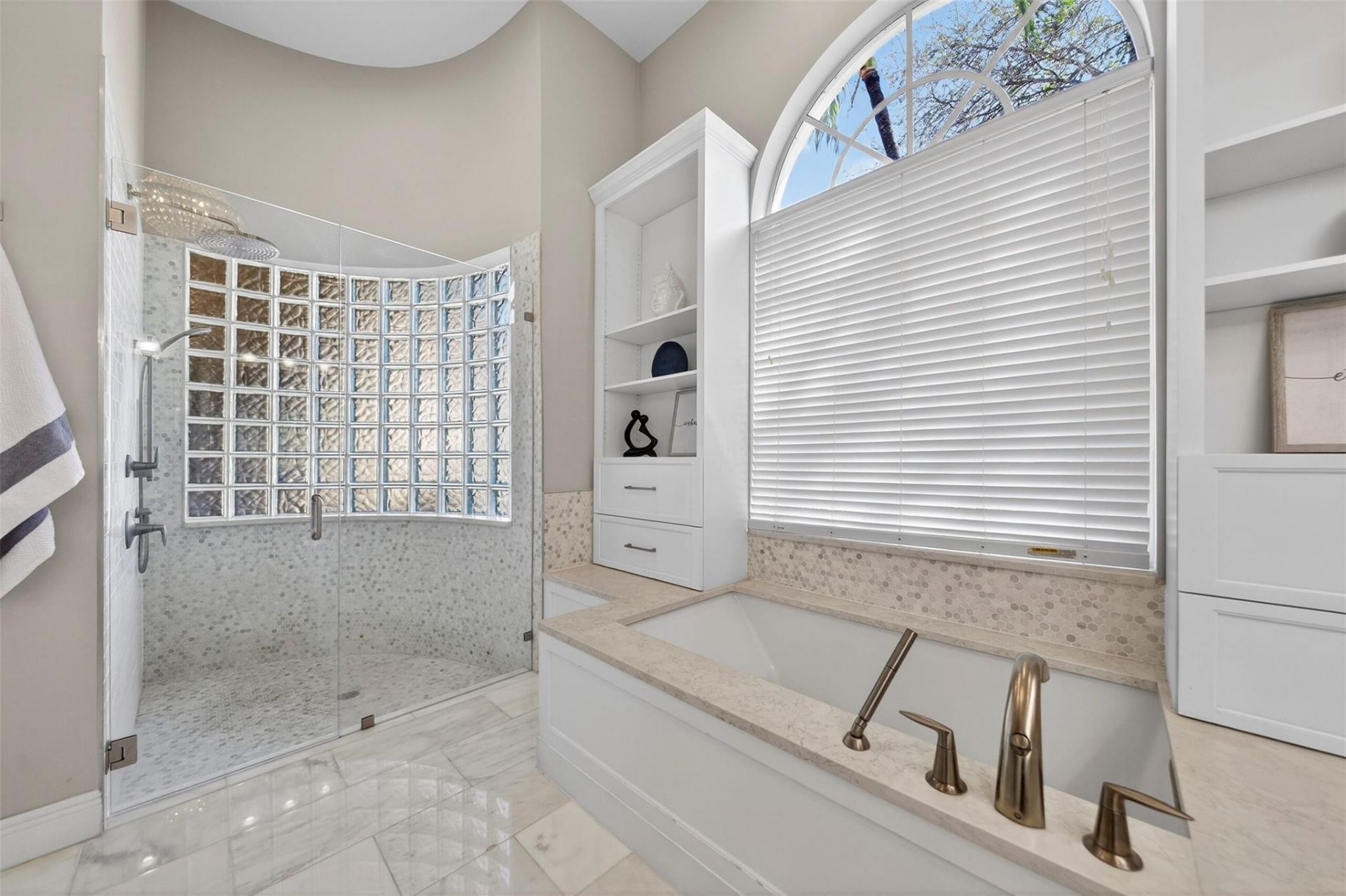 6897 NW 107th Terrace, Parkland, FL 33076 Photo