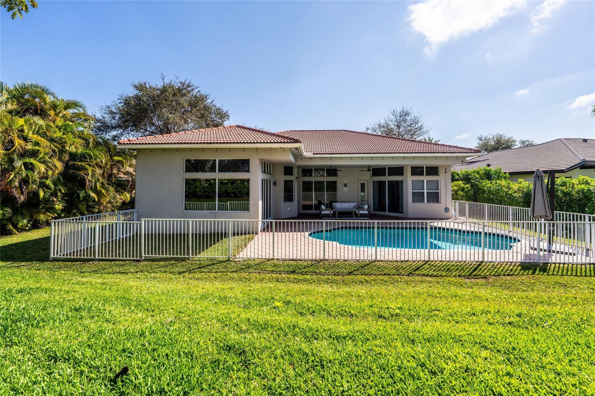 6897 NW 107th Terrace, Parkland, FL 33076 Photo