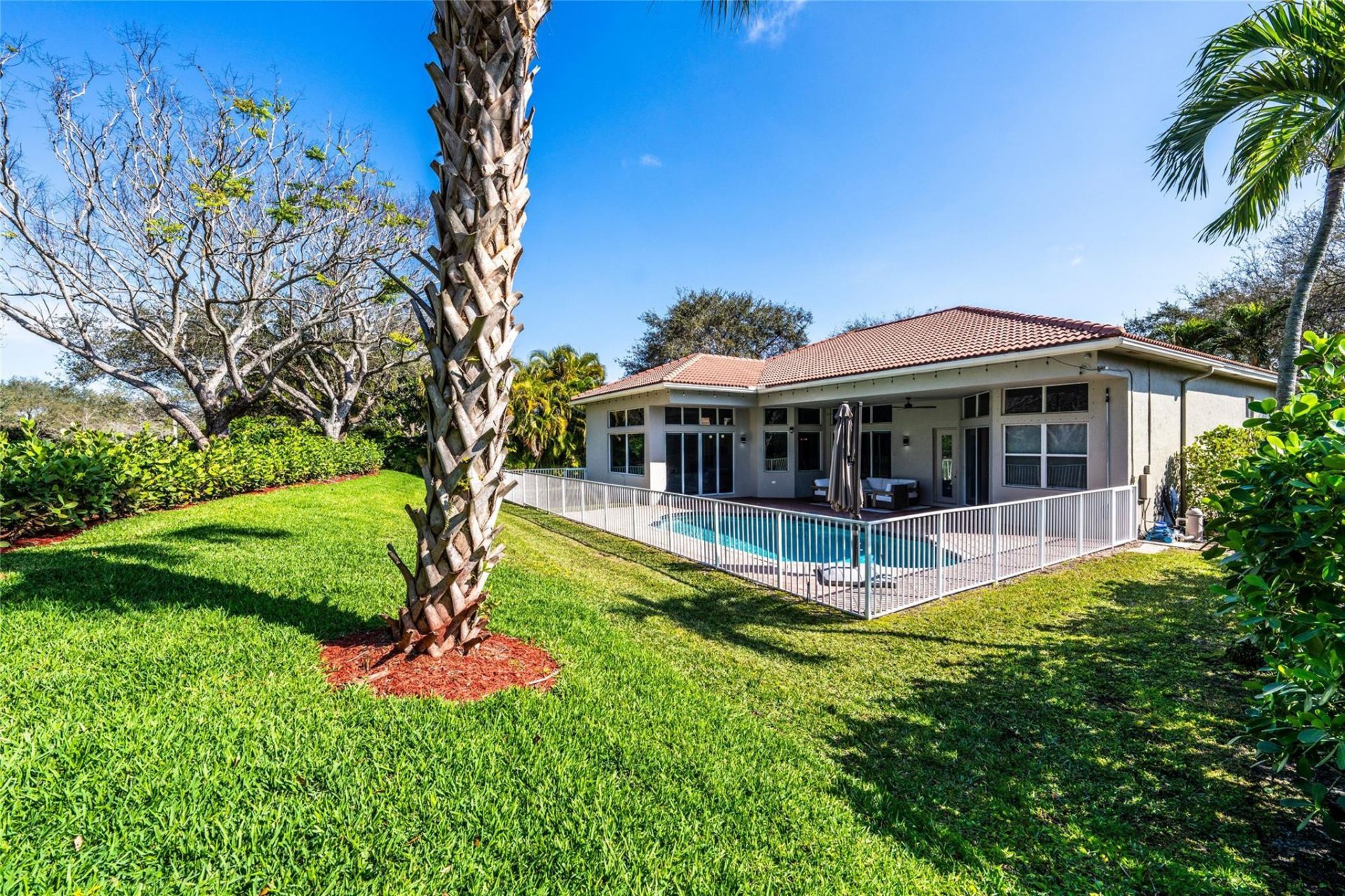 6897 NW 107th Terrace, Parkland, FL 33076 Photo