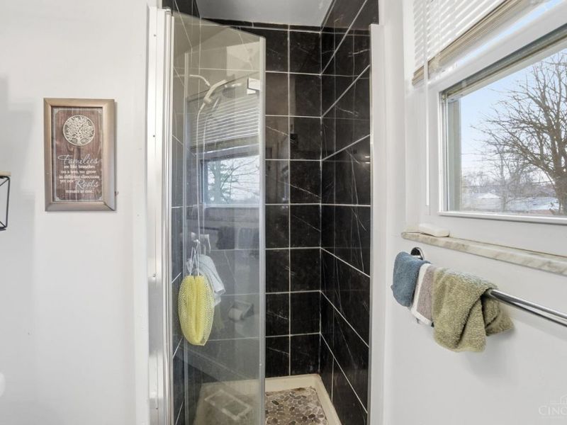 564 Waycross Road, Forest Park, OH 45240 Photo 24