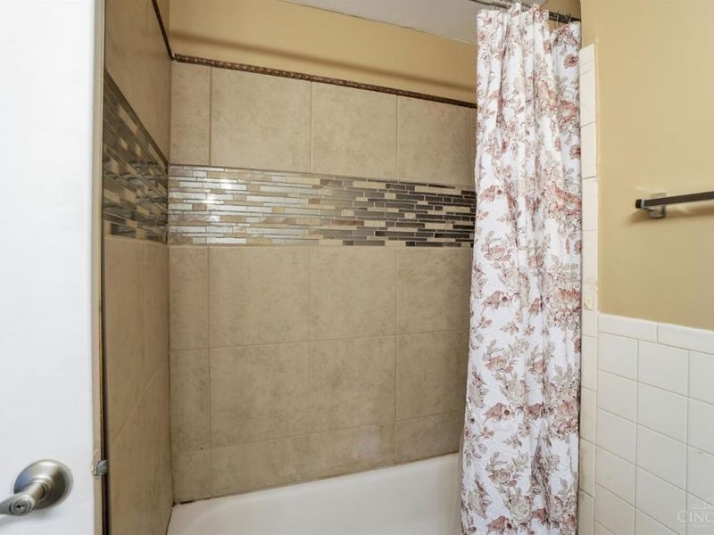 564 Waycross Road, Forest Park, OH 45240 Photo 29