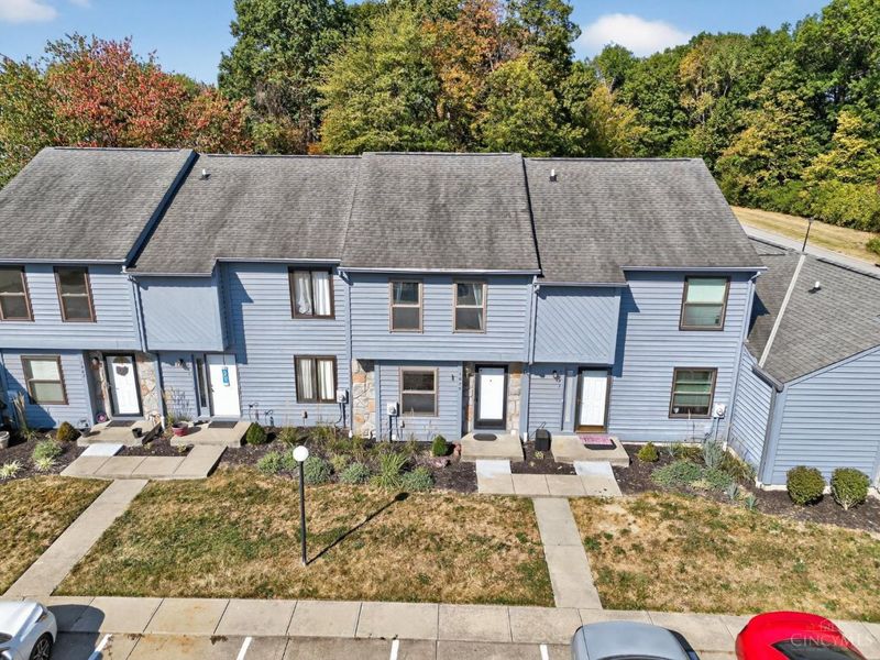 1079 Kensington Lane, Union Twp, OH 45245 Photo 8