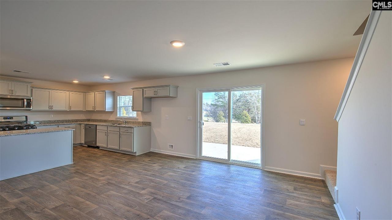 1017 Grand Oaks Drive Photo 10