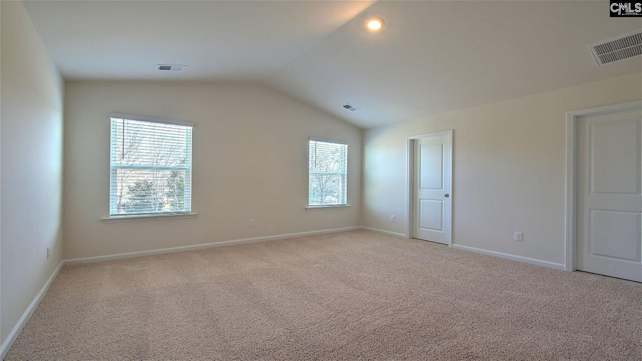 1017 Grand Oaks Drive Photo 13