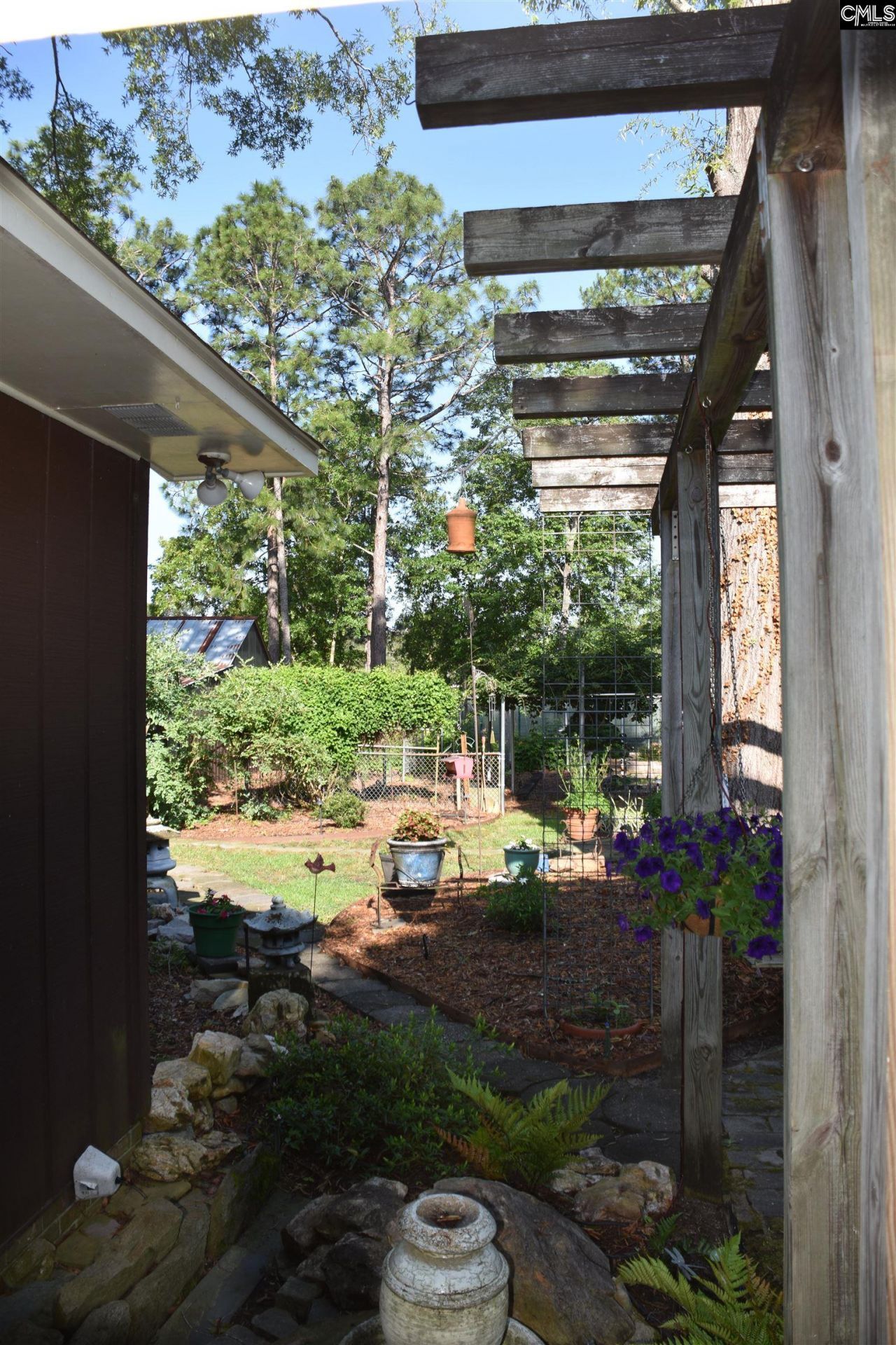 1351 Smyrna Road Photo 11