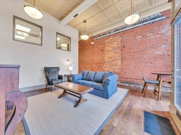 20 Kirk AVE SW, Roanoke, VA 24011