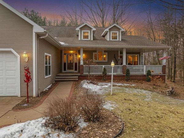 3877 SANDHILL DRIVE, Pulaski, WI 54162