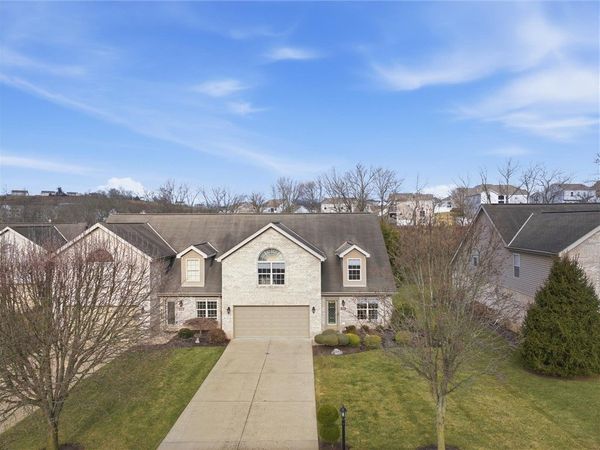 4324 Harlin Dr, Clairton, PA 15025