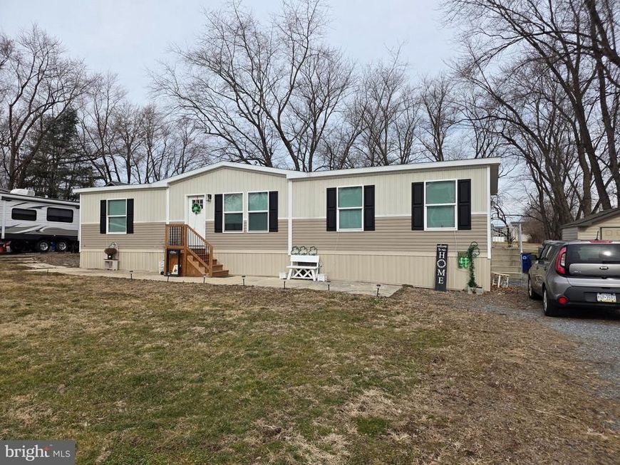 254 Walnut Street, Bainbridge, PA 17502 Main Photo