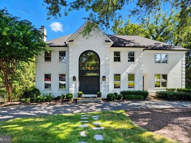 6035 CRIMSON COURT, MCLEAN, VA 22101