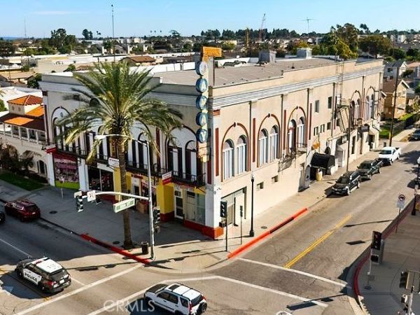 917 W Whittier, Montebello, CA 90640