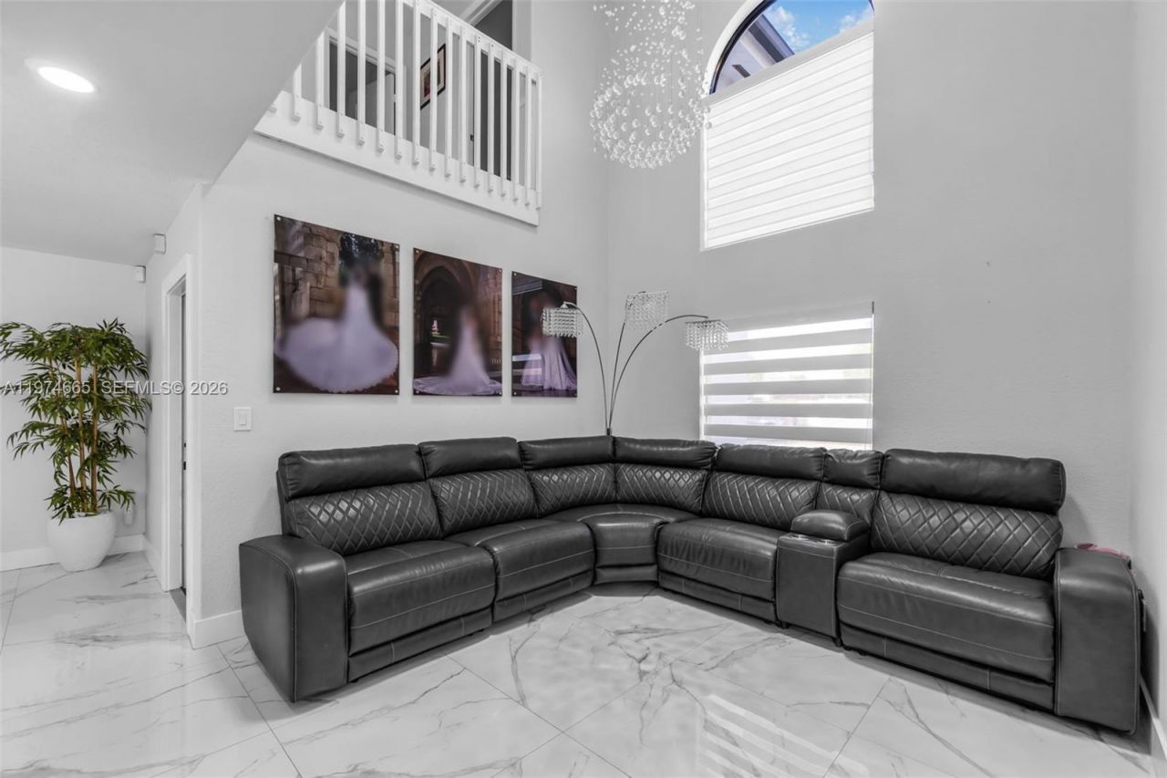 4342 SW 159th Path , Miami, FL 33185 Photo