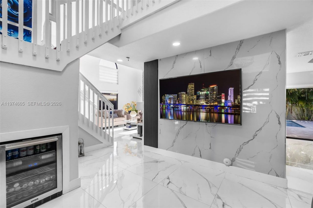 4342 SW 159th Path , Miami, FL 33185 Photo