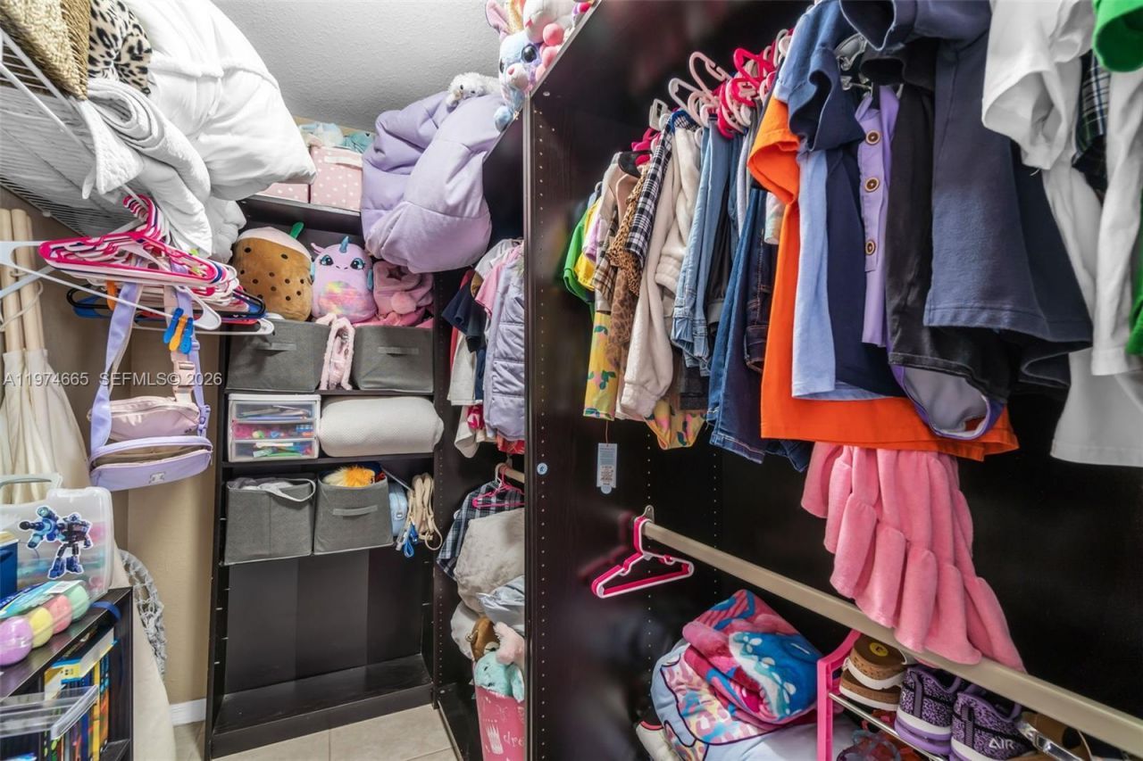 4342 SW 159th Path , Miami, FL 33185 Photo