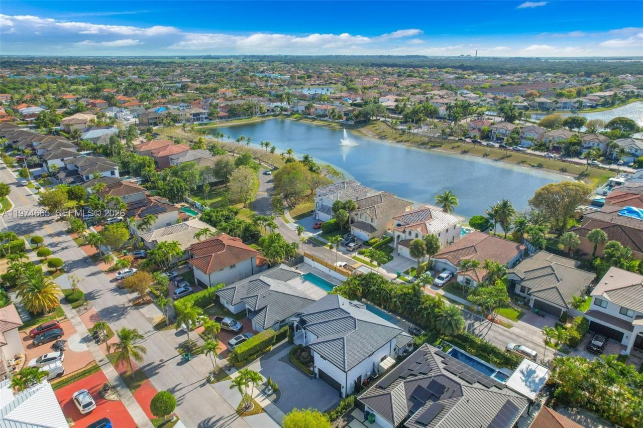 4342 SW 159th Path , Miami, FL 33185 Photo