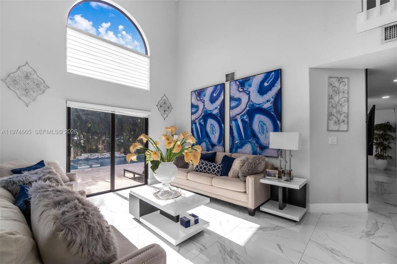 4342 SW 159th Path , Miami, FL 33185 Photo