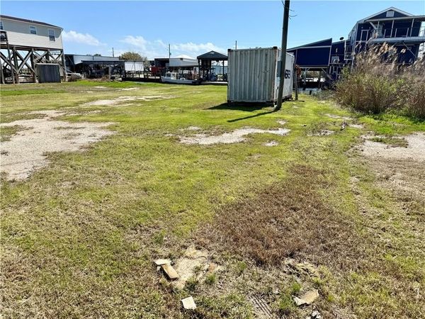 4540 TOUCHE Drive , New Orleans, LA 70129